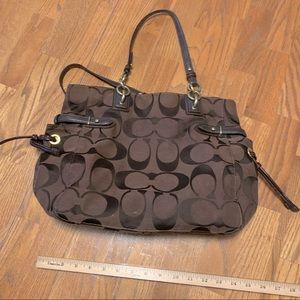 Coach shoulder bag
